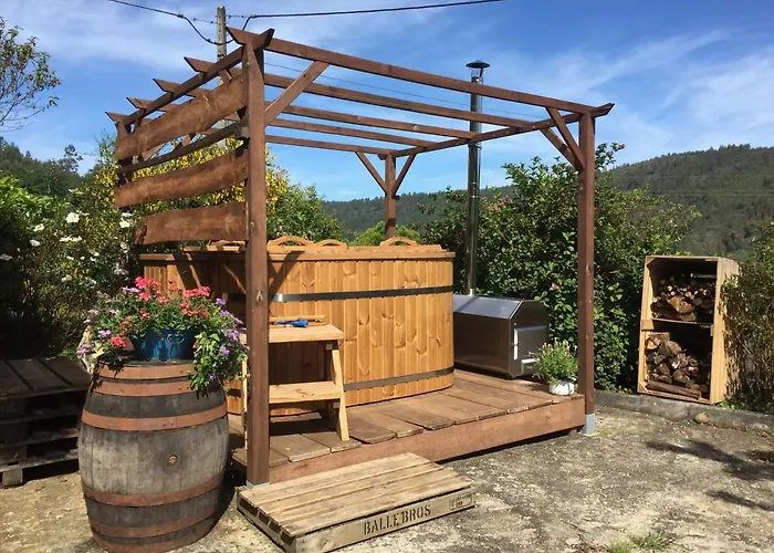 Casa Traca לינה וארוחת בוקר Valbona