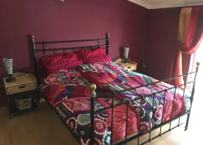 Casa Traca לינה וארוחת בוקר *